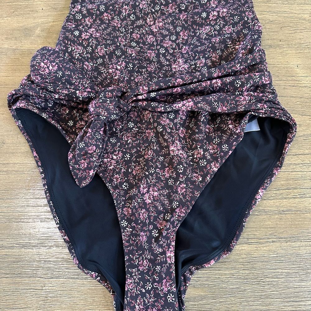 Veronica Beard Vickerie Swimsuit Medium One Piece Halter Floral - Picture 6 of 13